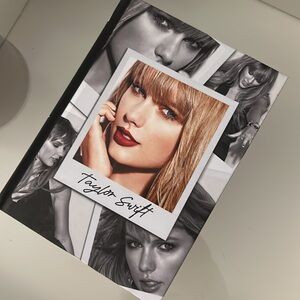 Taylor Swift Book musical journey from dreamer to legend hardcover RARE SWIFTY